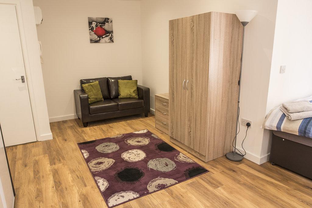 Town Centre Apartments 迪斯伯里 外观 照片