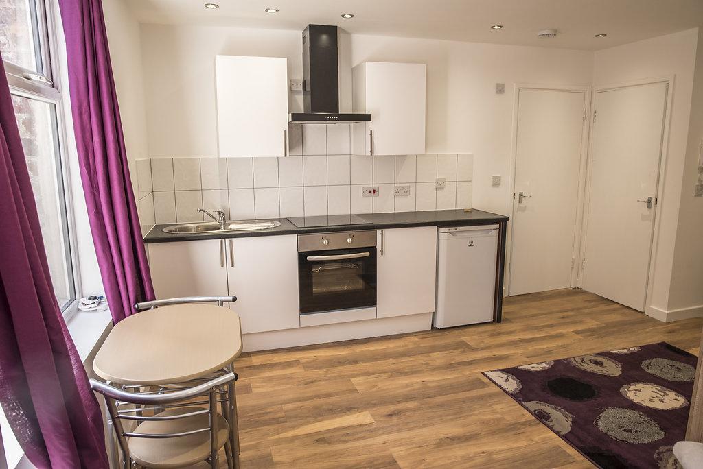 Town Centre Apartments 迪斯伯里 外观 照片